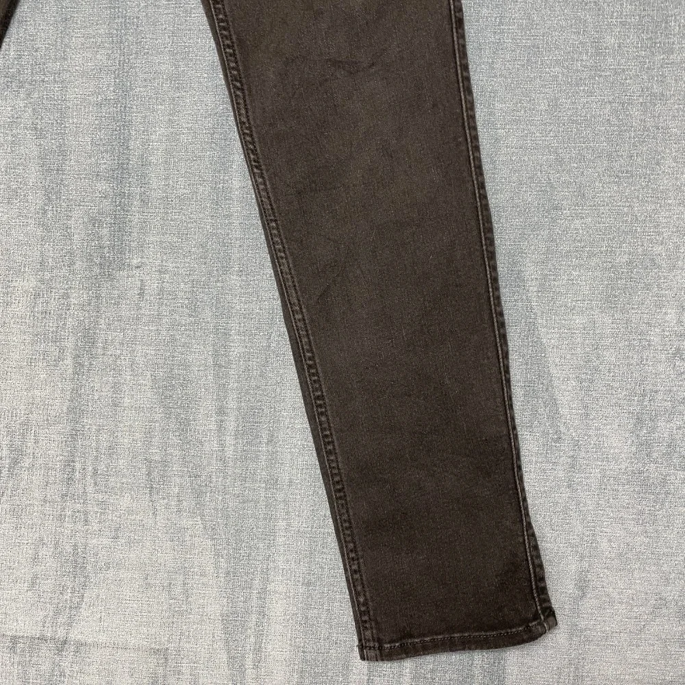 Hollister Jeans Mens 31x32 Black Denim Casual Dark Wash Everyday Wear Skinny Leg